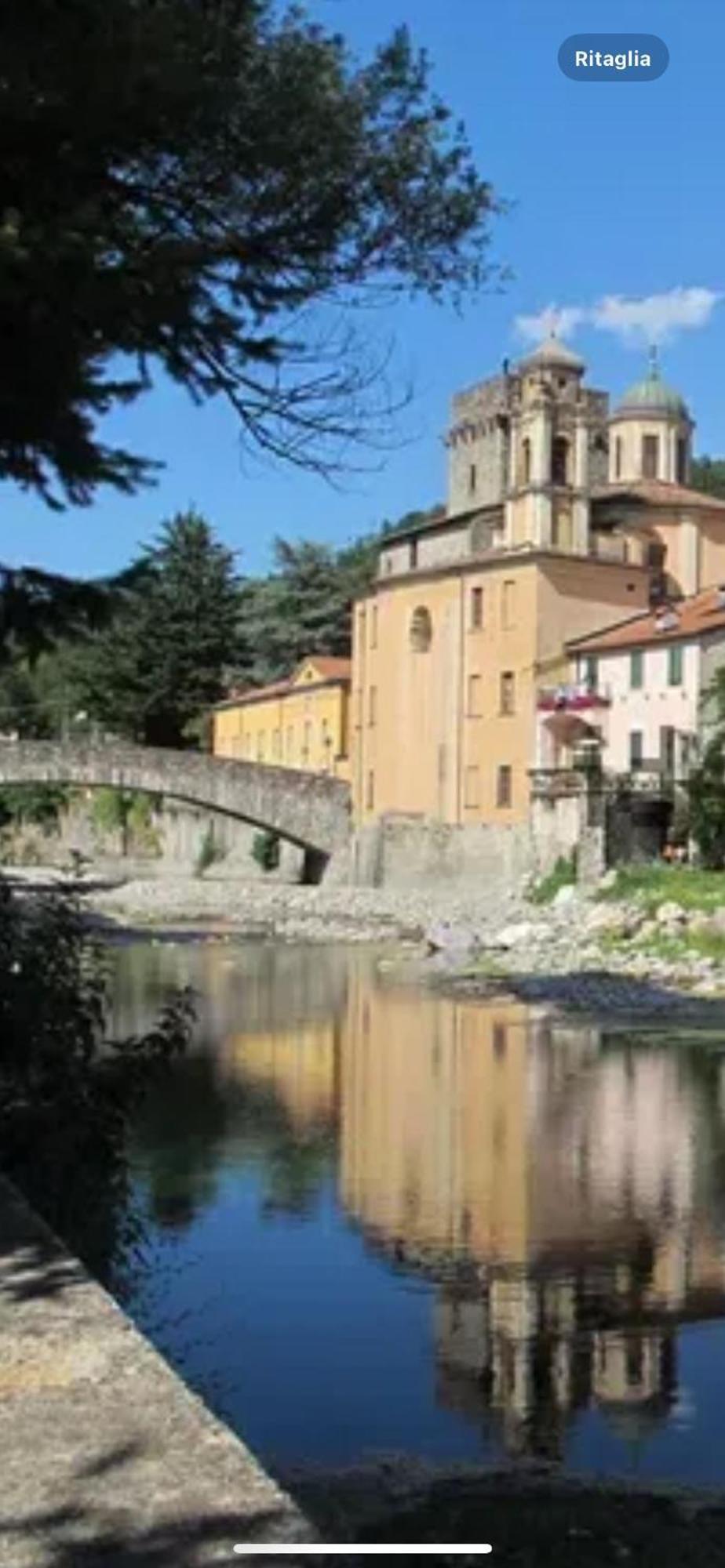 Appartement Casa Rei à Pontremoli Extérieur photo